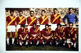 Sol köşeden adrian cristea'nın kullandığı köşe atışında topu önüne alan bostina, yine sol çaprazdan yaptığı sert vuruşla. Galatasaray In 62 Yillik Dinamo Bukres Zaferinin Formasi Ordu Dan Cikti Son Dakika Spor