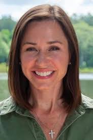 Kathy Britt's Instagram, Twitter & Facebook