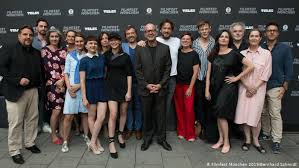 6 21/11/2019 (de) drama, romantiek 1h 29m. Angekommen In Der Wirklichkeit Neues Deutsches Kino Auf Dem Filmfest Munchen Filme Dw 07 07 2019