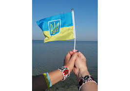 День прапора україни щорічно відзначається 23 серпня. Do Dnya Derzhavnogo Prapora Ukrayini