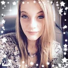 Cynthia Struble's Instagram, Twitter & Facebook