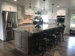 Chiseled Edge Fantasy Brown Granite White Kitchen Cabinets Brown And Gray Kitchen Island Brown Granite Countertops Grey Kitchen Island House Flooring