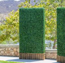 The boxwood privacy screen has long been a favorite with landscape designers and interior designers for use in hotels, restaurants, and other commercial environments. Gracie Oaks 3 5 Ft H X 3 5 Ft W Scroggins Privacy Screen Wayfair Fence Design Artificial Hedges Artificial Boxwood