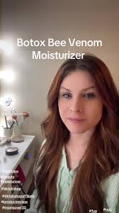 My skin is so smooth! Botox Bee Venom Moisturizer #beauty #moisturizer  #tiktokshop #tiktokshopaffiliate #productreview #review #fyp #fypシ゚viral  #ugc #ugccreator #momsover30 #skincare