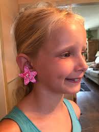 Makes earrings together