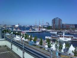 Der individualschutz und der gemeinschaftsschutz. Kiel Hafen Picture Of Kiel Schleswig Holstein Tripadvisor