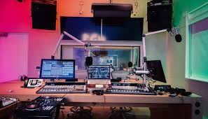 How To Start An Internet Radio Station From Home Low Budget