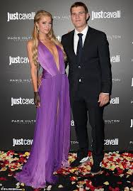 Paris hilton is off the market! Paris Hilton Has Split From Her Fiance Chris Zylka Months After Moving Her Wedding Date Daily Mail Online