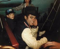 For example, wade robson has told at least four directly contradictory stories about the first time jackson supposedly abused him. Michael Jackson And James Safechuck 1987 1992 Mjandboys