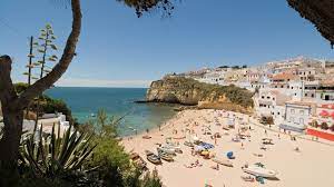 Established in 1977, it is the only portuguese newspaper on the net that covers. Covid 19 Portugal Removed From Green List As Seven Countries Added To Red Uk News Sky News