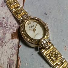 This elgin women's watch, which bears the serial number 33550551, was produced in 1931 and is a real beauty. Pin On Watch