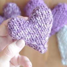 The working yarn is held in the front of. Knit Heart Softies Pattern Studio Knit