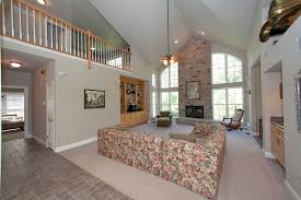 2 Story Great Room With Floor To Ceiling Windows Vaulted Ceiling Ceiling Fan And Recessed Lighting Great Rooms Floor To Ceiling Windows Ceiling Windows