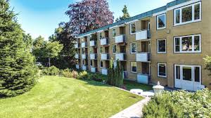 This would cost in excess of 40 000 euros per flat, with a payback period of 25 years. Mietwohnungen Ernst Claere Jung Stiftung