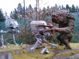 Modeler S Miniatures Magic Rancor Vs At St Diorama By Arnaud Selesneff Star Wars Film Lion Sculpture Miniatures