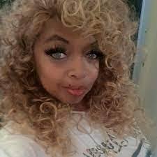 Doreen Hudspeth's Instagram, Twitter & Facebook