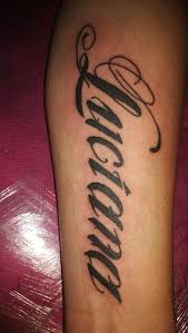 Entdecke rezepte, einrichtungsideen, stilinterpretationen und andere ideen zum ausprobieren. Nombre Tatuaje Tatuajes De Nombres Tatuajes Nombres Antebrazo Nombre