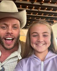 The OG Iowa City-area Supper Club. 🍸 🥩 🍷 Timeless logo design 💯 Rumored  to be a favorite pregame meal of Bobby Knight when the Hoosiers 🏀 were in  town Photographed by @