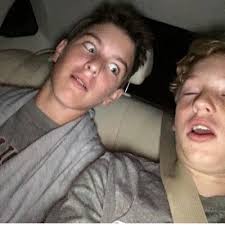 Eli Burton (@eli_burton89)