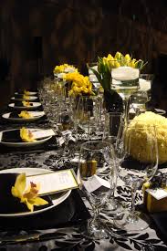 Beautiful Black And Yellow Flowers Black And Yellow Black And Yellow Wedding Style Magazine Beautiful Table Settings Table Top Decor