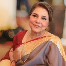 Rubina Ashraf pays tribute to Uzma Gilani at vintage actors meet up lunch 😀