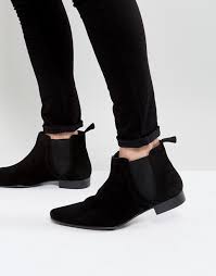 Potencia tu estilo individual con las botas chelsea de dr. New Look Suede Chelsea Boot In Black Asos