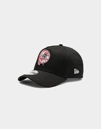 New Era New York Yankees Drip Logo 9forty A Frame Snapback Black In 2021 New Era Drip Logo New York Yankees