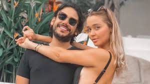 Con personajes como ana paula y miss lety, el tiktoker francisco de miguel flores, mejor conocido como paco de miguel, ha hecho comedia en redes sociales, mismas en donde ahora se exige su cancelación por parte de feministas, al considerar que su contenido hace mofa de las mujeres. Youtuber Rix Niega Abuso Sexual A Nath Campos Su Novia Anna Shpak Lo Defiende No Se Metan Pide Terra Mexico