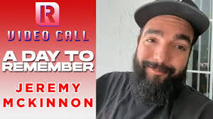 Wade Mckinnon's Instagram, Twitter & Facebook