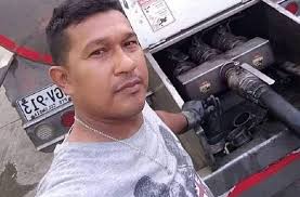 11 killed in Colombia fuel tanker explosion as 52 injured stealing