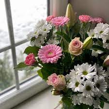 You need to order between. Cottage Garden Flowers Fresh Roses Free Uk Delivery