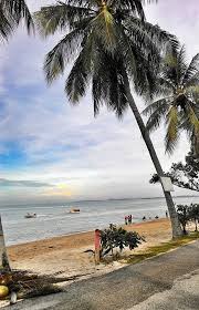 Homestay mutiara melaka bandaraya ( 4 bilik 2 tingkat ) rm 250.00 / malam. Resort Pilihan No 1 Di Pengkalan Balak Melaka Kemunting Beach Resort