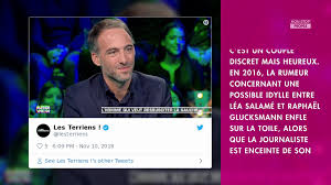La journaliste française léa salamé va se mettre en retrait de la couverture des élections raphaël glucksmann espère prendre la tête d'une liste de rassemblement de la gauche. Raphael Glucksmann Et Lea Salame Les Tragiques Circonstances De Leur Rencontre Video Dailymotion