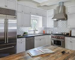 single handle articulating kitchen