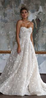 George Elsissa Wedding Dresses White Collection 2018 Bridal Collection Sweetheart Necklin In 2020 Red Wedding Dresses Colored Wedding Dresses Perfect Wedding Dress