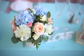 Then, i checked out sam's club prearranged packages. Sam S Club Offering Boxed Wedding Flower Collections Wedding Pro News