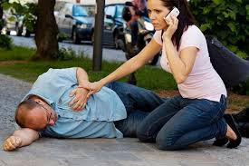 Ini mungkin tanda awal dan permulaan pada serangan jantung yang sempurna. Jika Ada Tanda Tanda Serangan Jantung Segera Tangani Infobanten