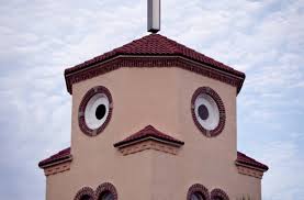 Risultato immagini per pareidolia