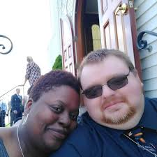 Who can recommend a tailor in Perry County?