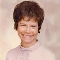 Carolyn Carnahan's Instagram, Twitter & Facebook