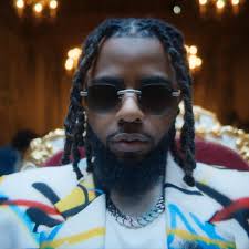 The current era forces us to rethink everything, to start from scratch and  to imagine new lives, at the risk of taking shelter in a disembodied  imagination. @lefaauthentique felt it well and