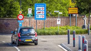 Daarvoor waarschuwt guy verhofstadt (open vld), europarlementslid, en voormalig belgisch. Oranje Reisadvies Voor Heel Belgie Alleen Noodzakelijke Reizen Nos