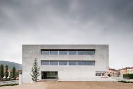 Raiffeisen Bank In Switzerland By Montemurro Aguiar Architetti Brutalist Architecture Architecture Brutalist