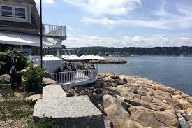 It has several palapas (grass umbrellas) and the sand is a mixture of coarse and fine sand. The 9 Best Restaurants Near Rockport Ma Addison Choate