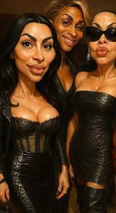 Very cool! Iron Maiden jacket art! 🤘🤩🤘