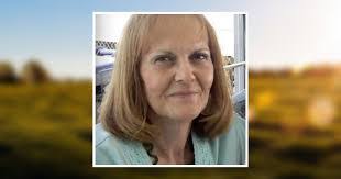 Amber Forbes's Instagram, Twitter & Facebook