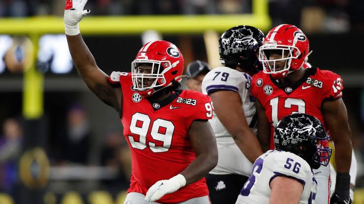 Former Georgia DL earns All-Big Ten honors