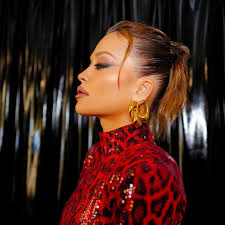 It's Wednesday baby! That means you can see #MitchellCantrellHair