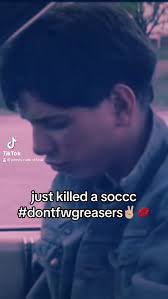 STOP HES SO CUTE THE MUNCHING #dontfwgreasers #johnnycade #fyp  #ralphmachhio #karatekid #xyzbca