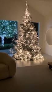 While interior designer martin lawrence bullard describes the home decor and interior design elements, kourtney dives into the more personal side of her home tour. Kim Kardashian West Shows Off Her All White Nontraditional Christmas Decor